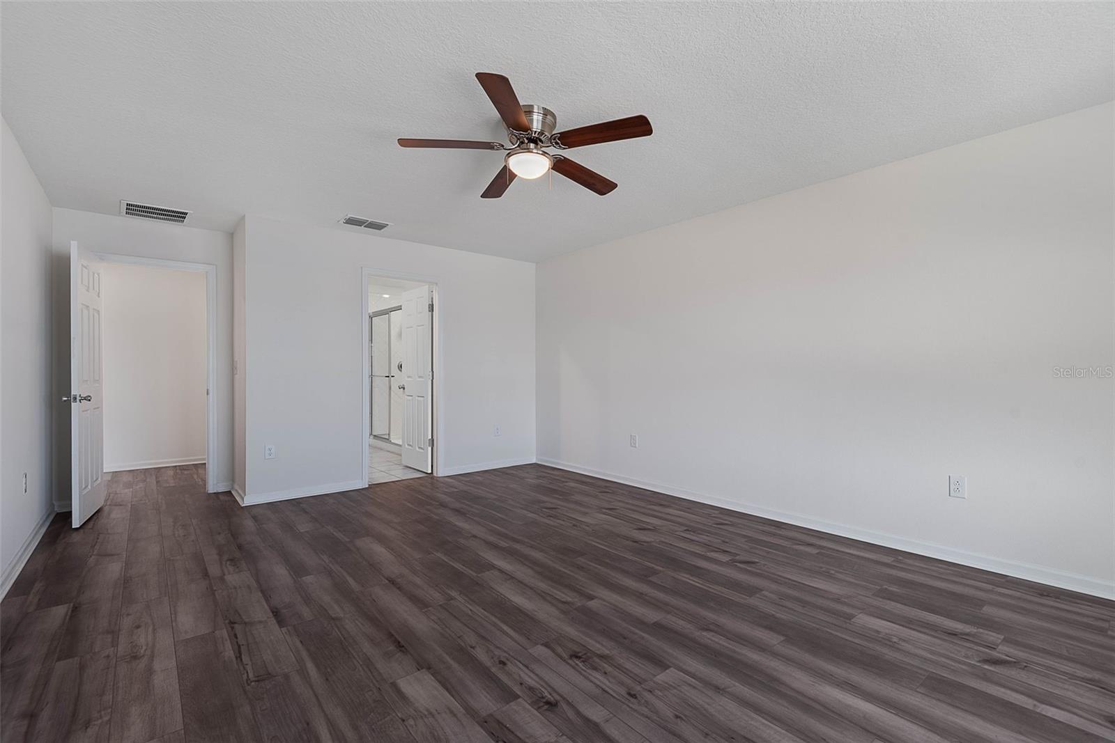 WHITEVIEW VILLAGE PH 1 - Residential