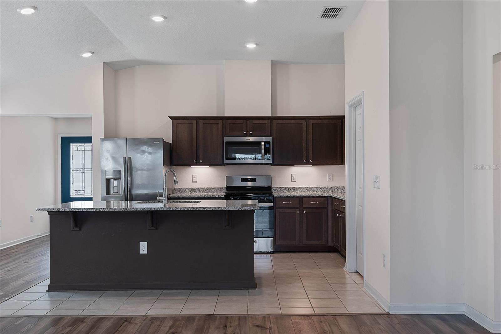 WHITEVIEW VILLAGE PH 1 - Residential