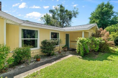 A home in PORT ORANGE