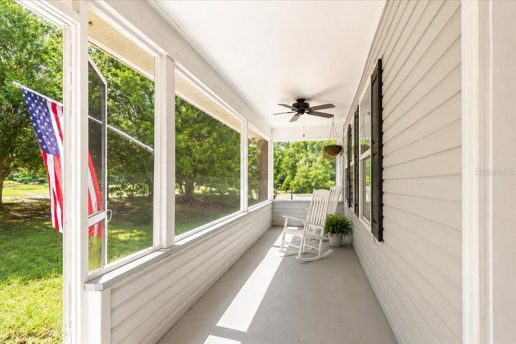 Photo of 25419 NW 105th Place, High Springs, FL 32643 (MLS # GC541260)