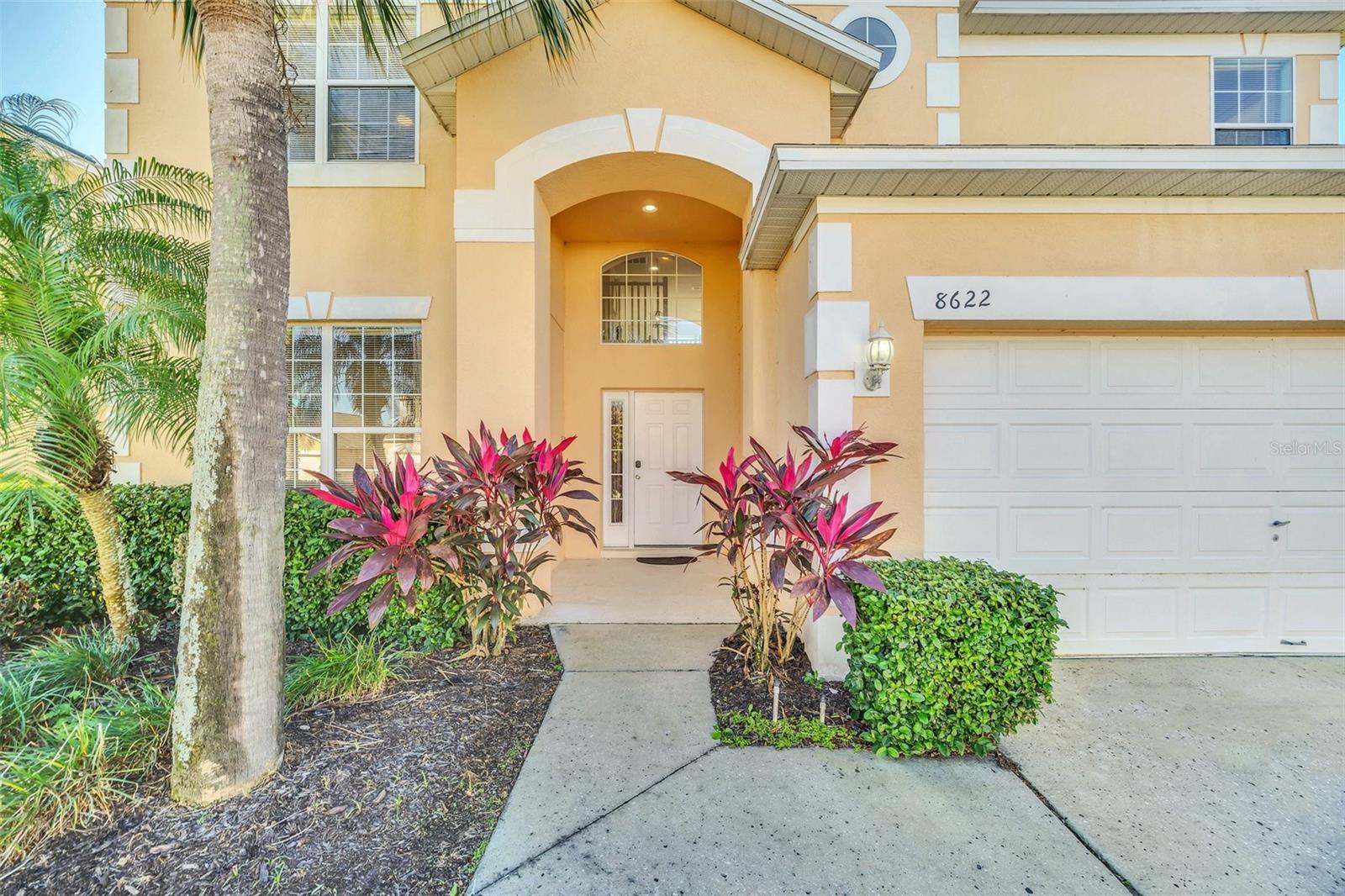 8622 LA ISLA DRIVE