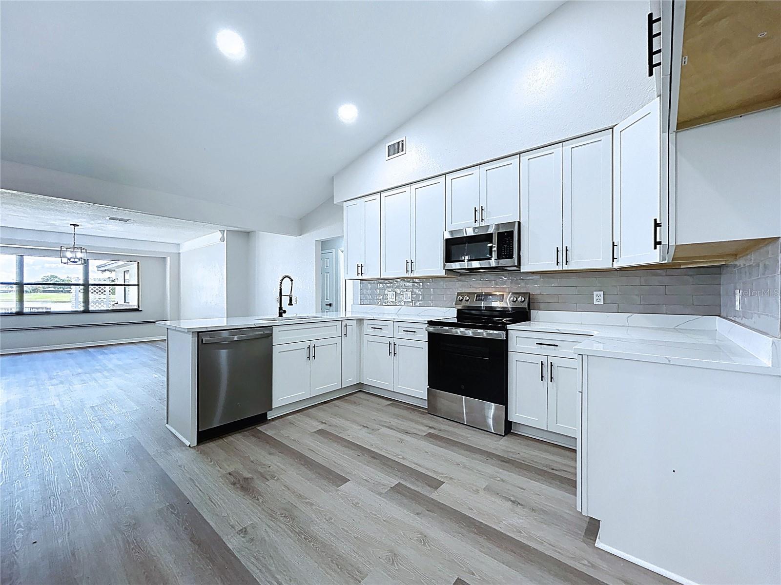 WALDEN LAKE UNIT 20 - Residential