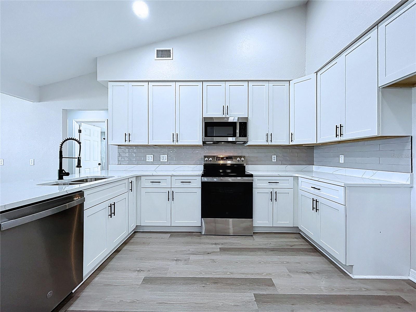 WALDEN LAKE UNIT 20 - Residential