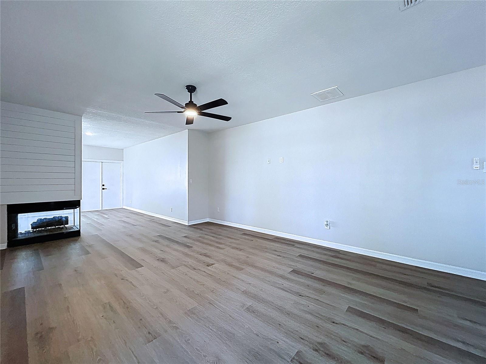 WALDEN LAKE UNIT 20 - Residential