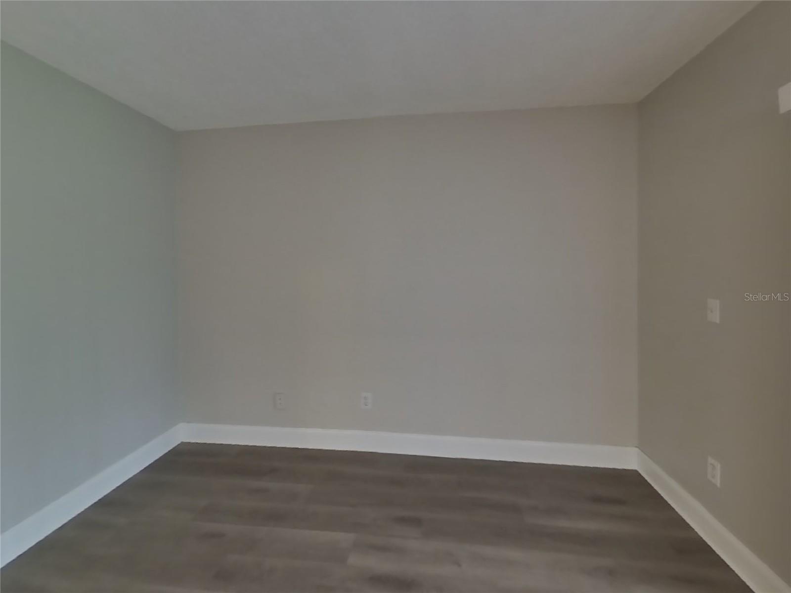 NORTHDALE SEC G UNIT 1 - Residential Lease