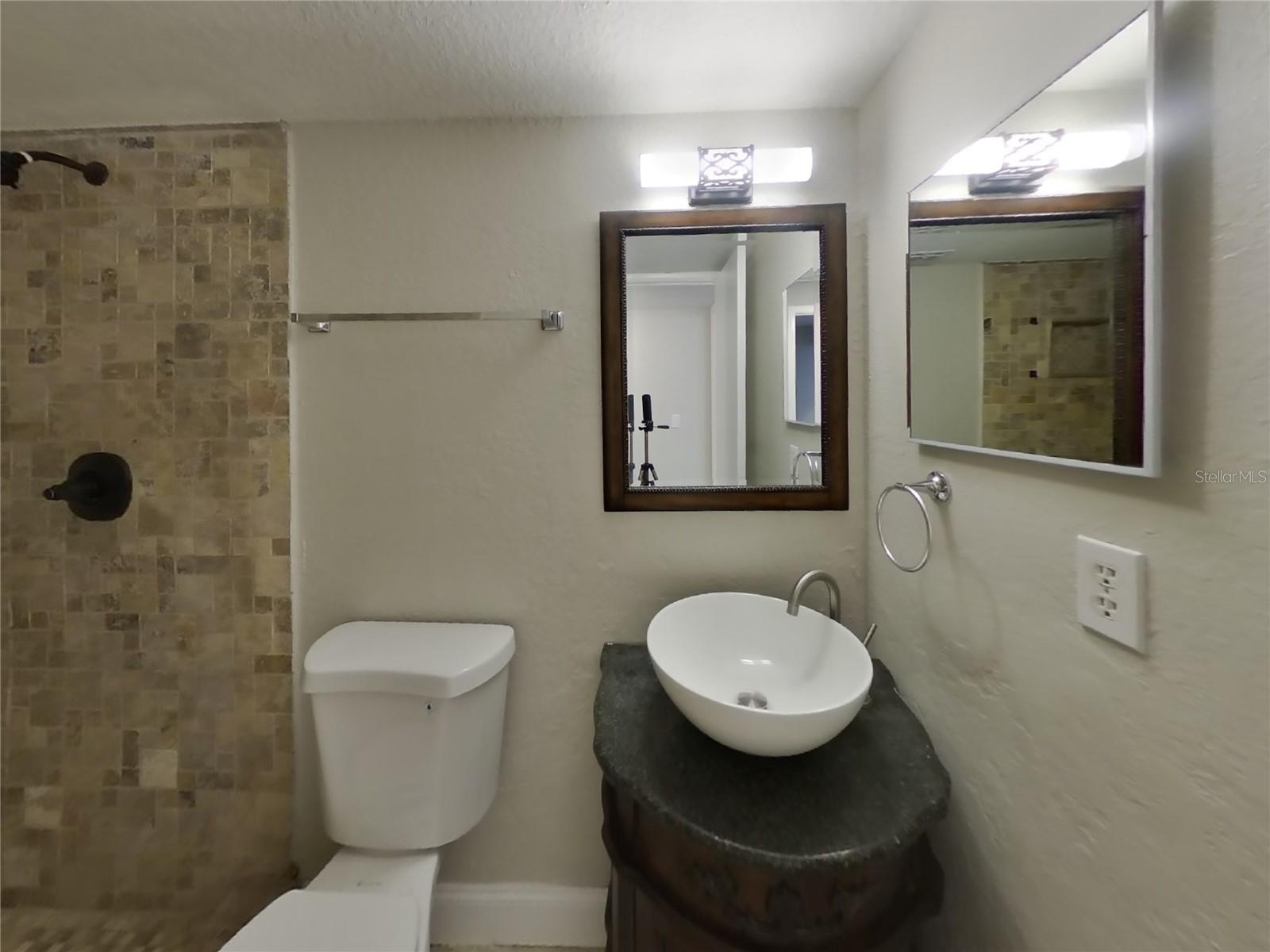 NORTHDALE SEC G UNIT 1 - Residential Lease