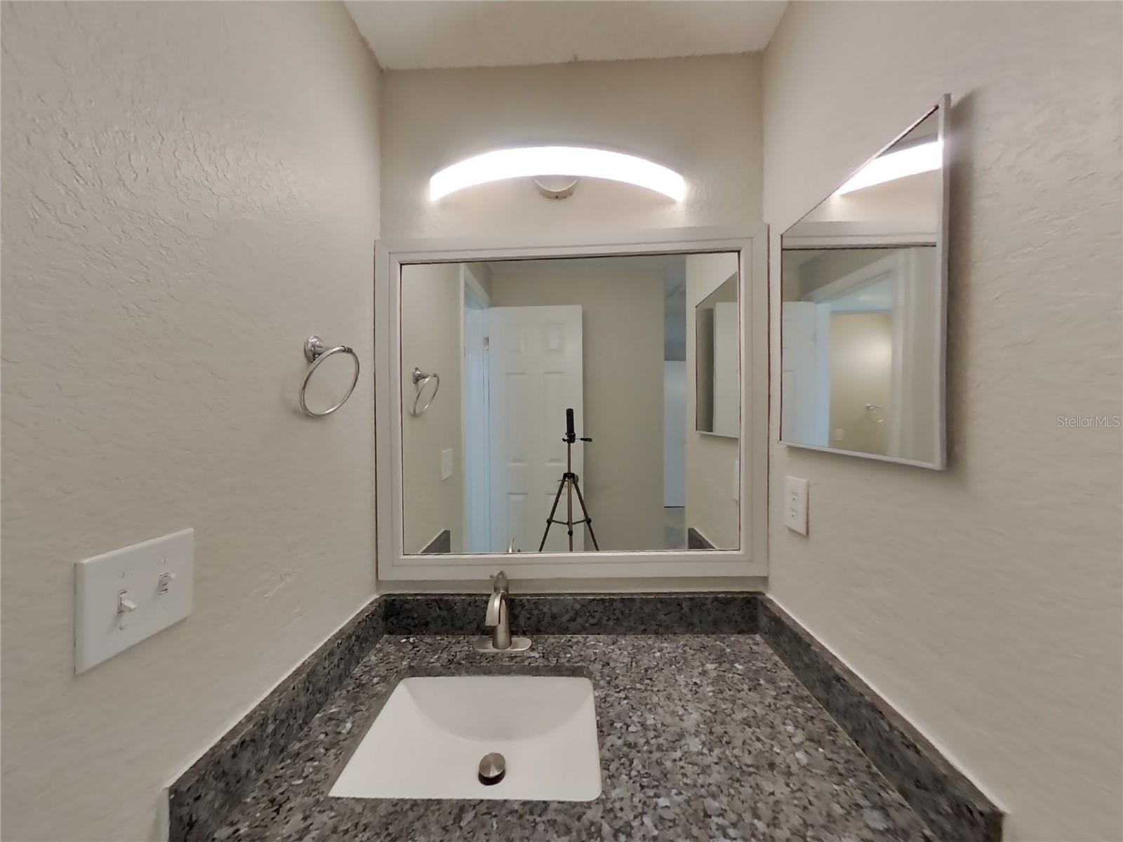 NORTHDALE SEC G UNIT 1 - Residential Lease