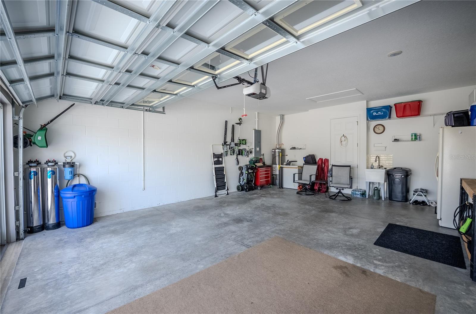 INDIGO EAST PH I UN GG - Residential