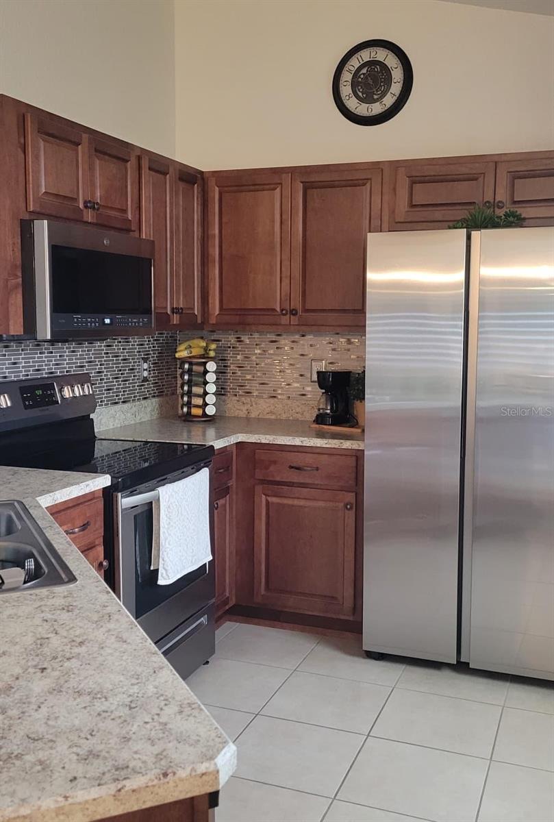 MARION OAKS UNIT 03 - Residential