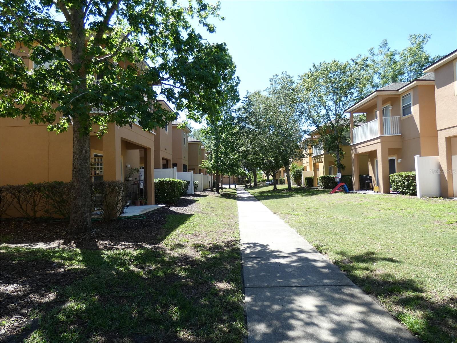 RETREAT AT TWIN LAKES REP - Residential