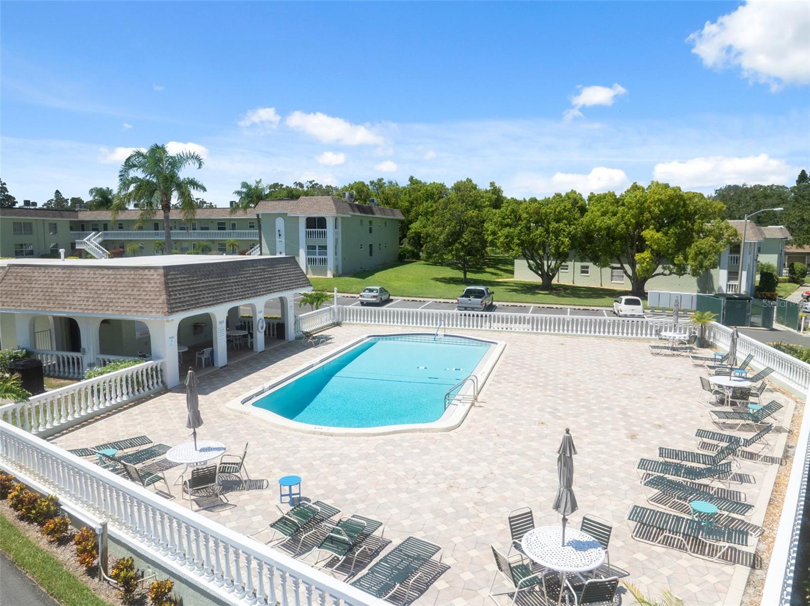 GREEN DOLPHIN PARK CONDO - Residential
