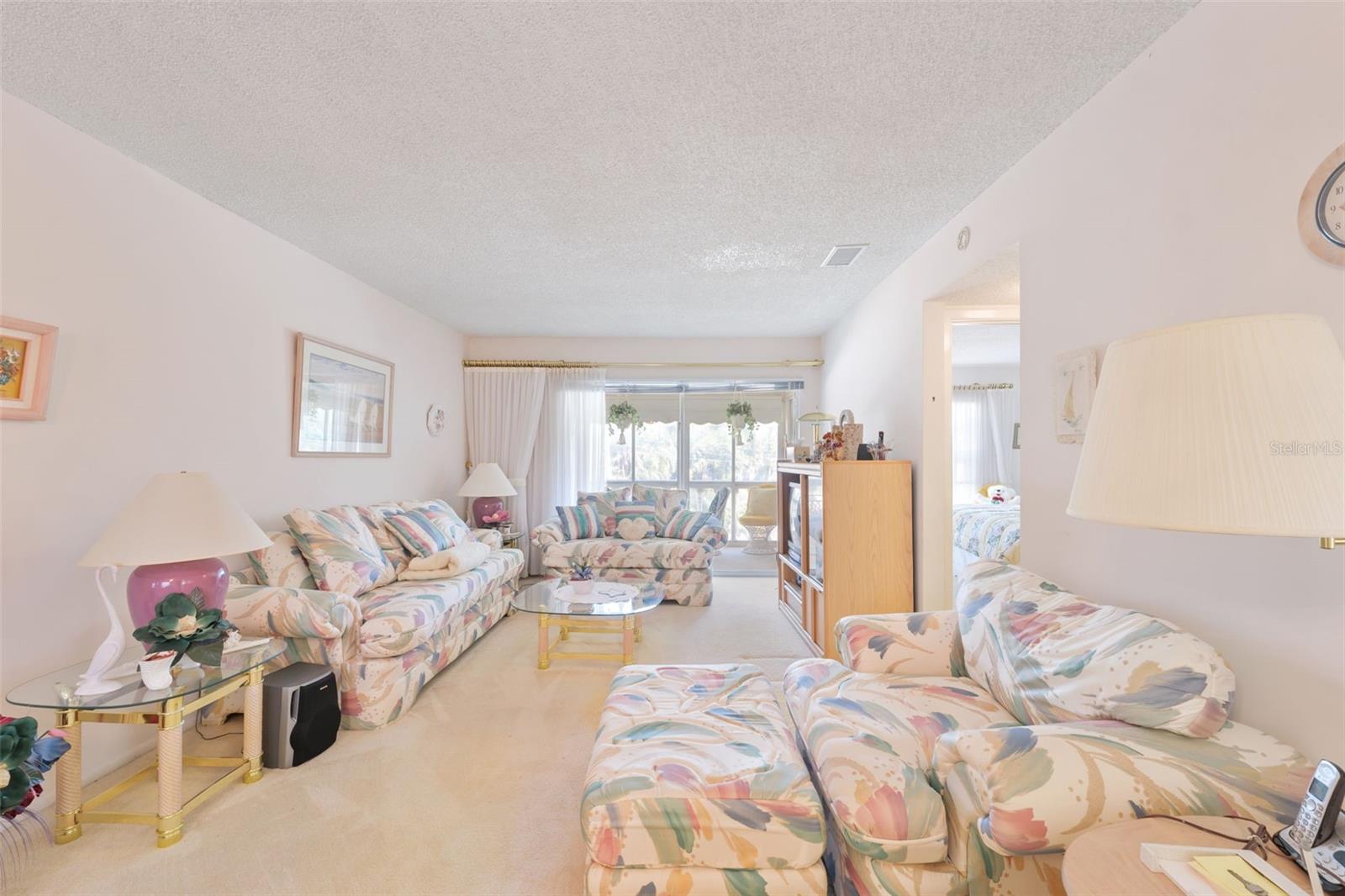 GREEN DOLPHIN PARK CONDO - Residential