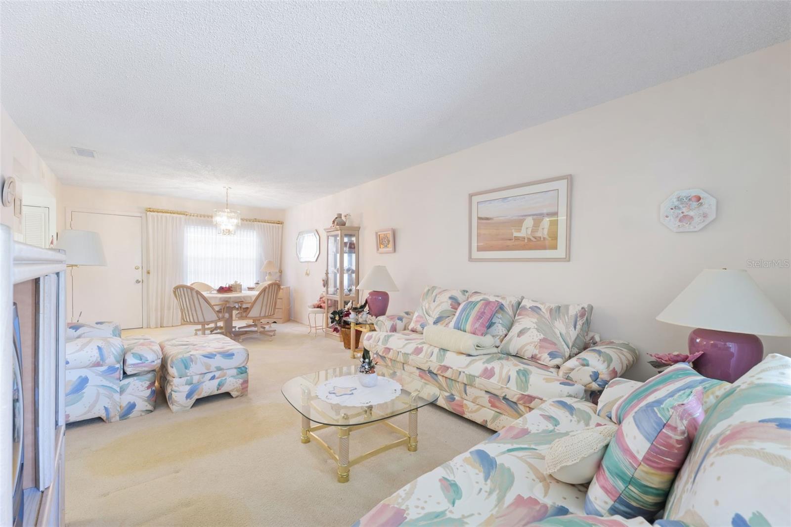 GREEN DOLPHIN PARK CONDO - Residential