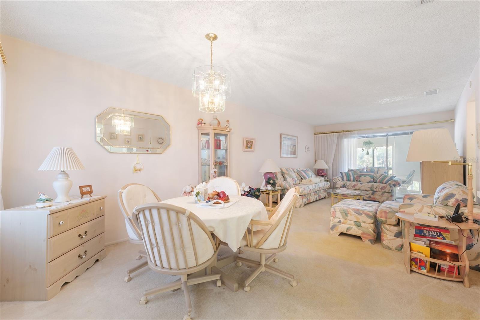 GREEN DOLPHIN PARK CONDO - Residential