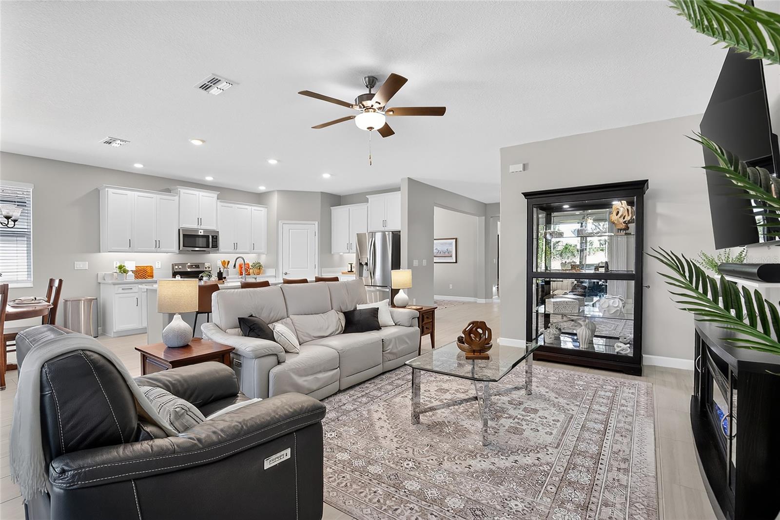 10394 TUPPER CAY DRIVE