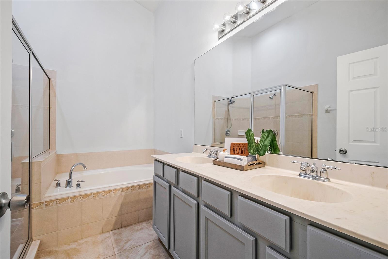 RYBOLT RESERVE-PH 02 - Residential