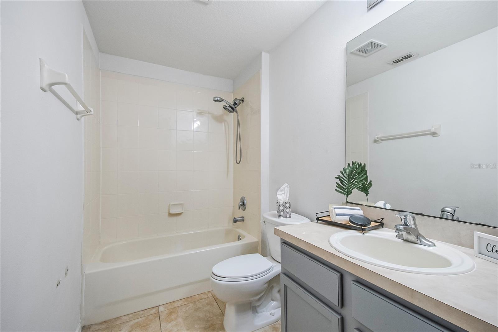 RYBOLT RESERVE-PH 02 - Residential