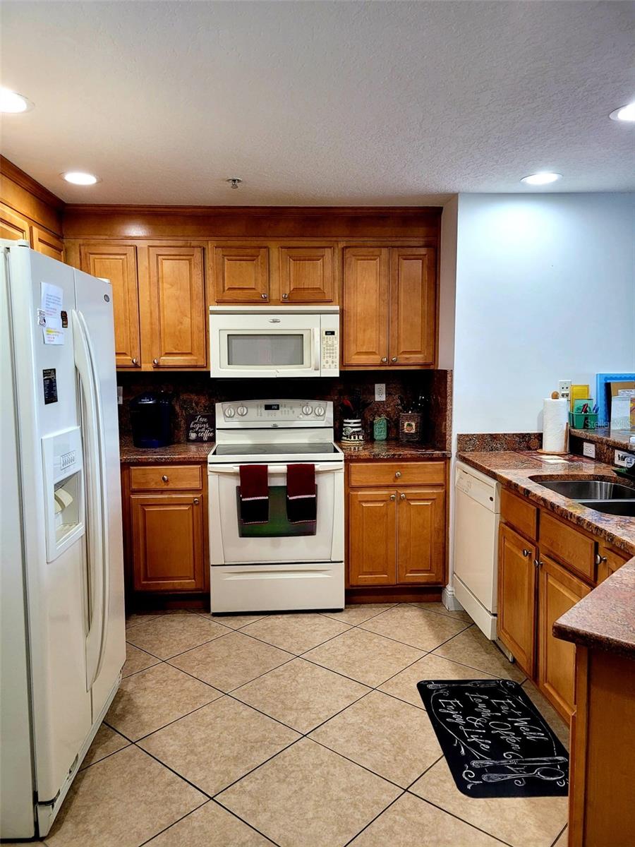 SANIBEL CONDO - Residential