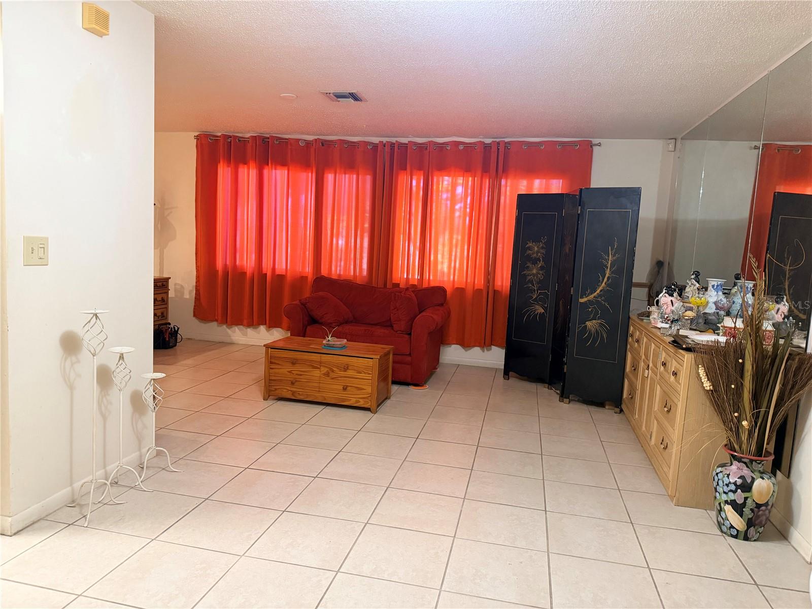 1148 LYLE STREET, PORT CHARLOTTE, FL, 33952 4 1148 LYLE STREET