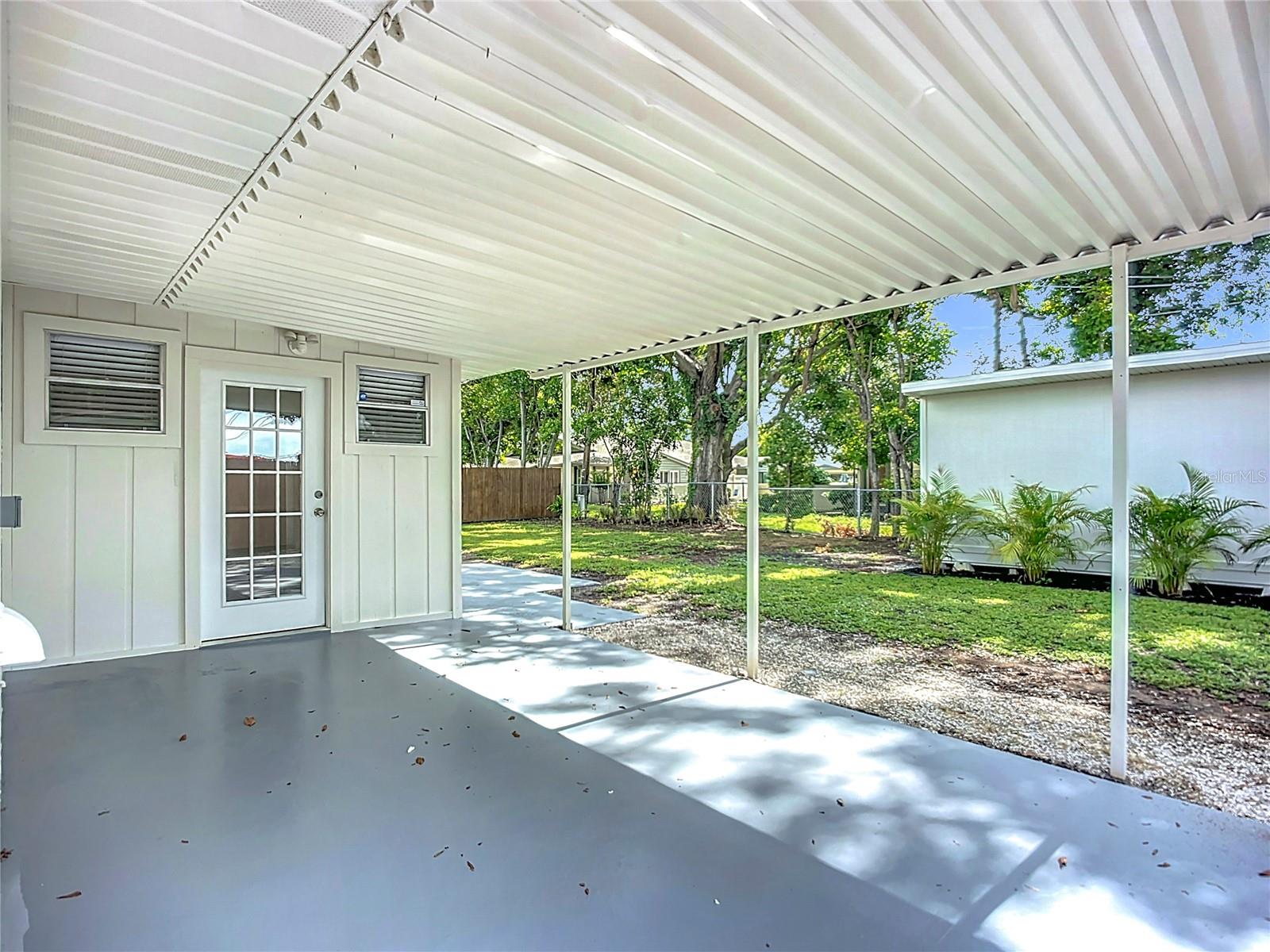 CASA DEL SOL FIFTH UNIT - Residential Lease