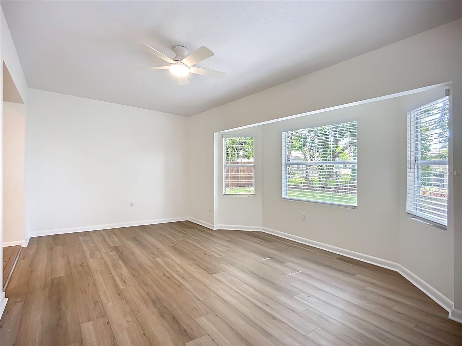 CASA DEL SOL FIFTH UNIT - Residential Lease