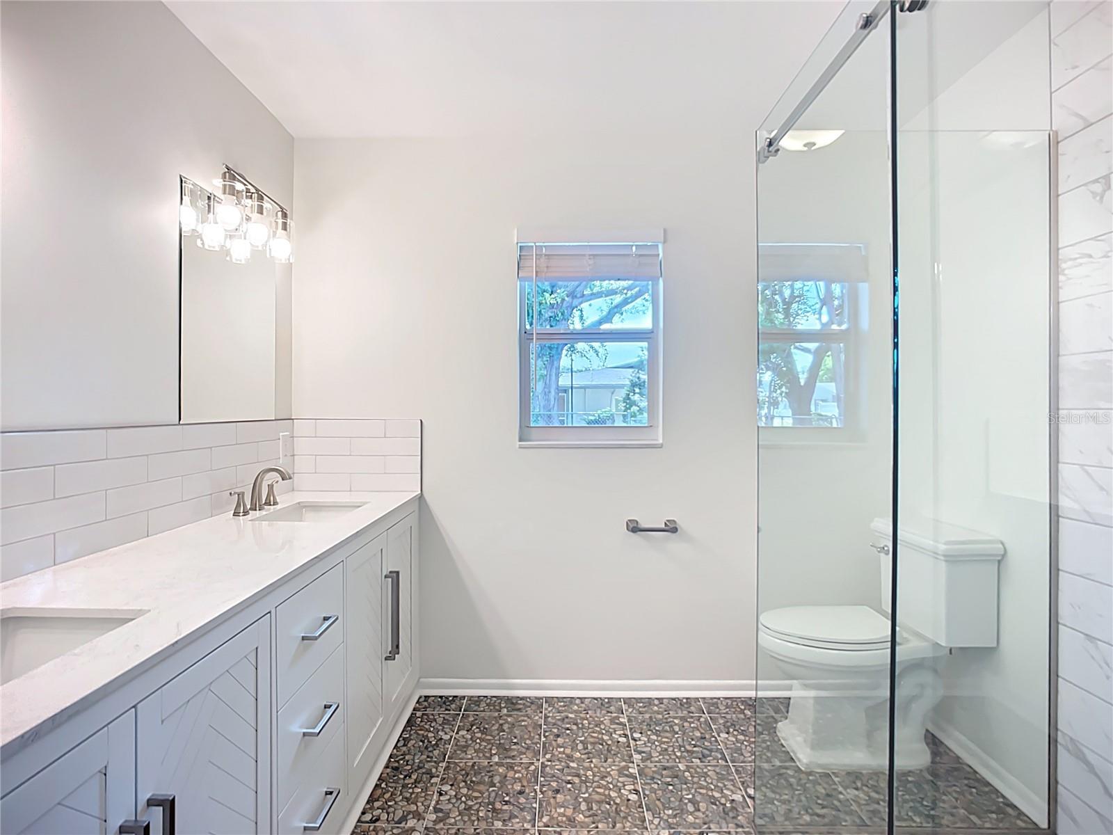 CASA DEL SOL FIFTH UNIT - Residential Lease