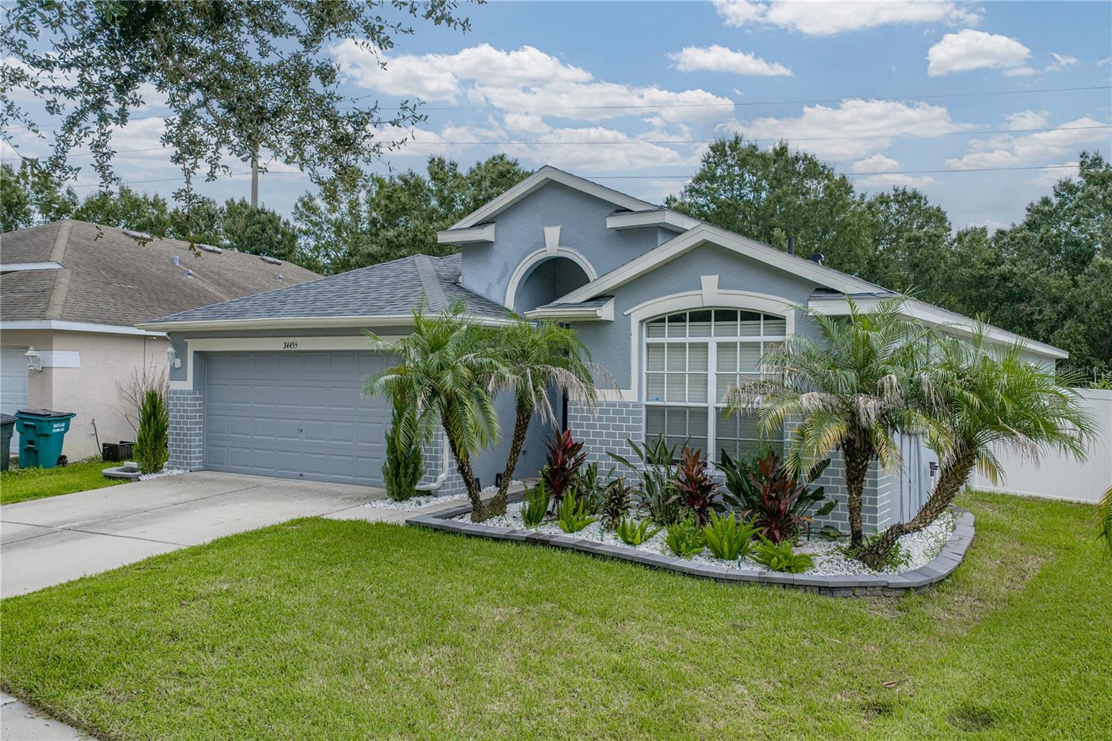 34455 CLIFFCREEK COURT