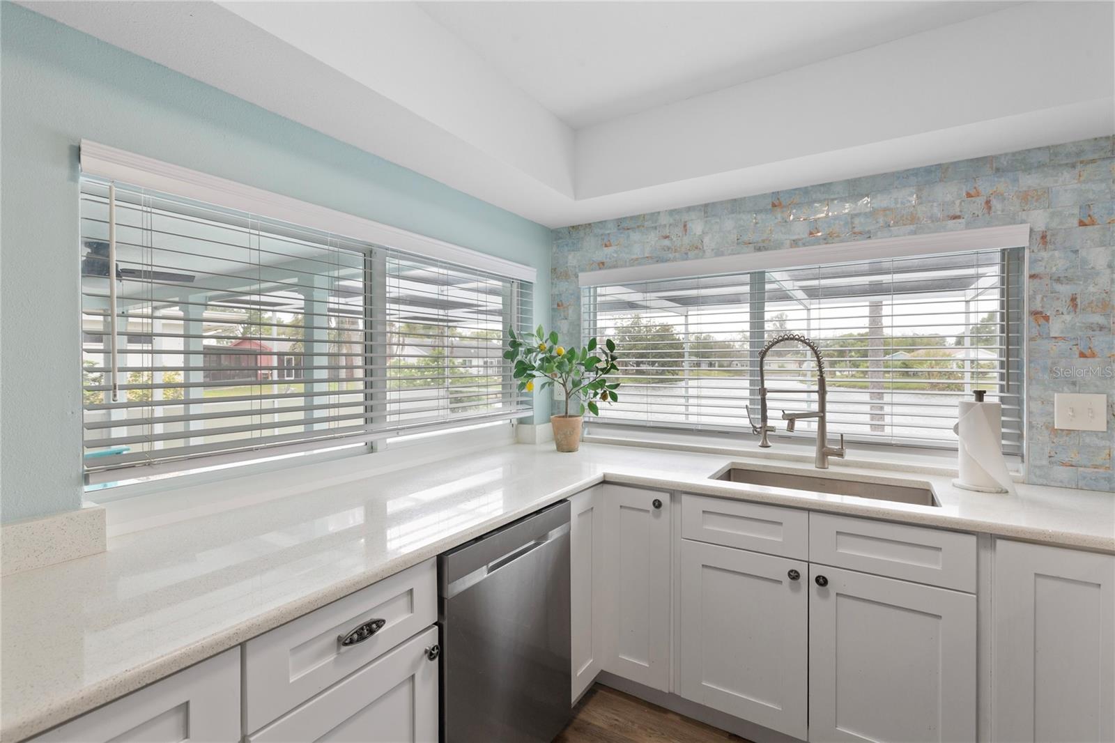 BEACON SQUARE - Residential