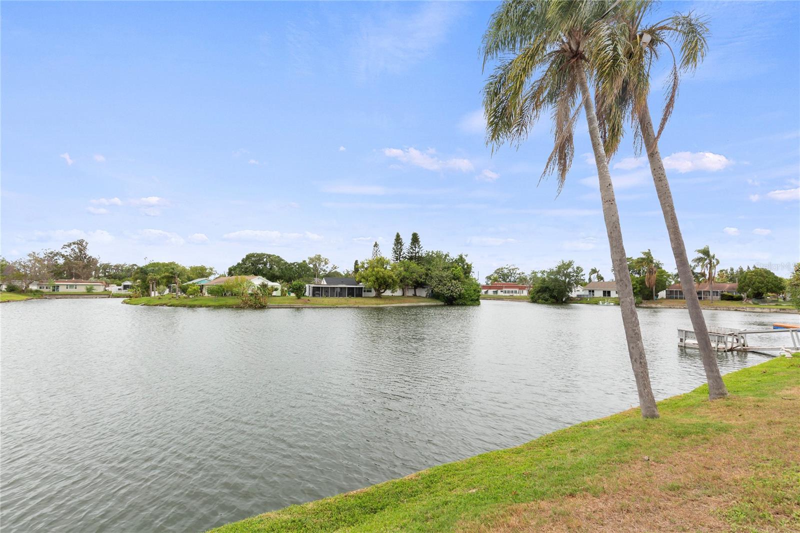 BEACON SQUARE - Residential