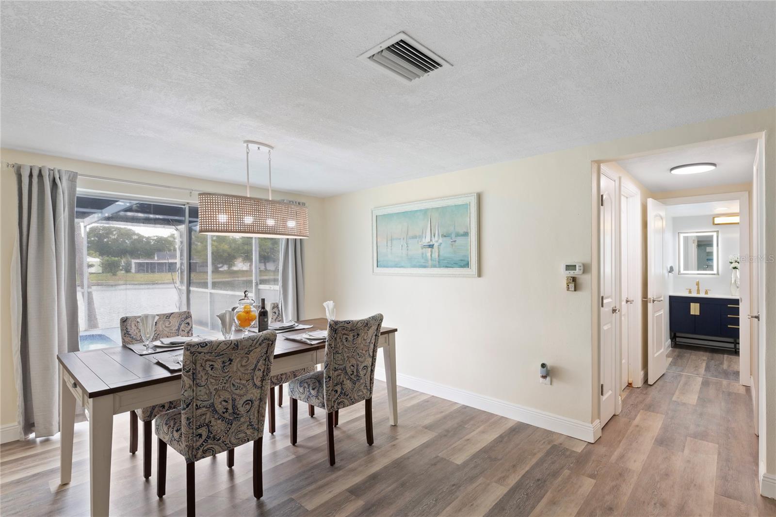 BEACON SQUARE - Residential