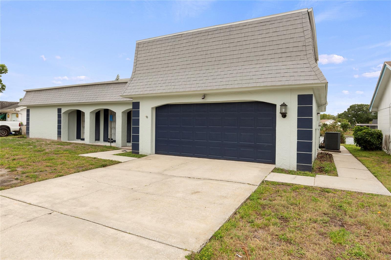 BEACON SQUARE - Residential