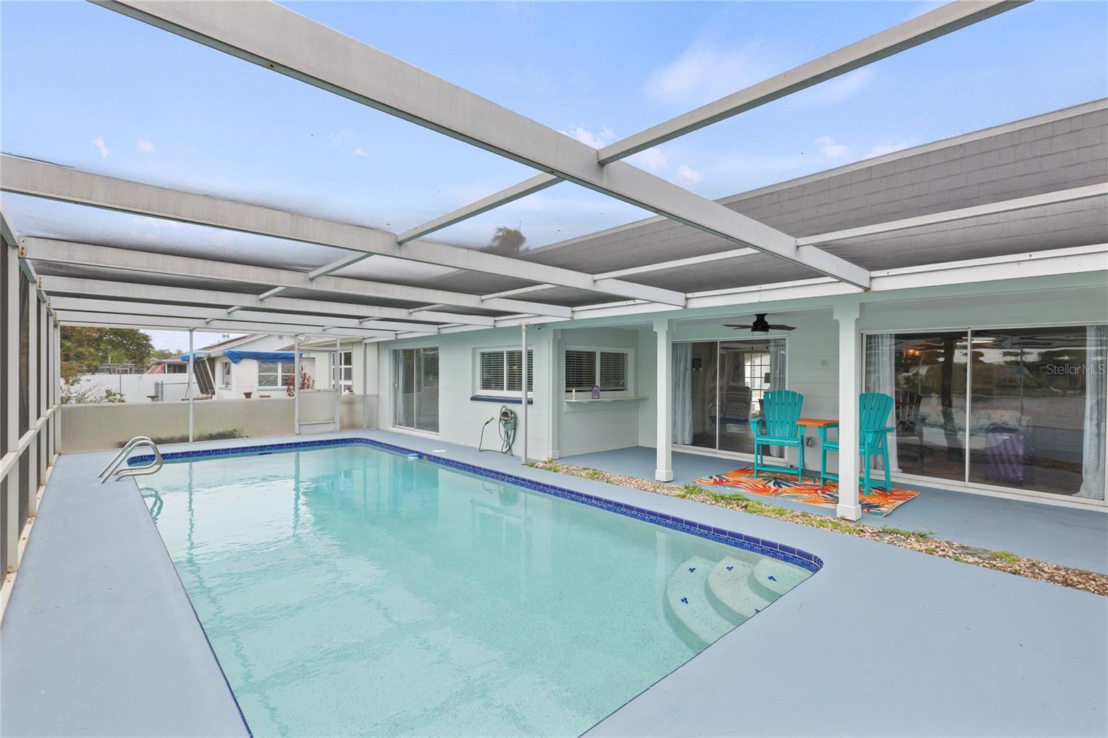 BEACON SQUARE - Residential