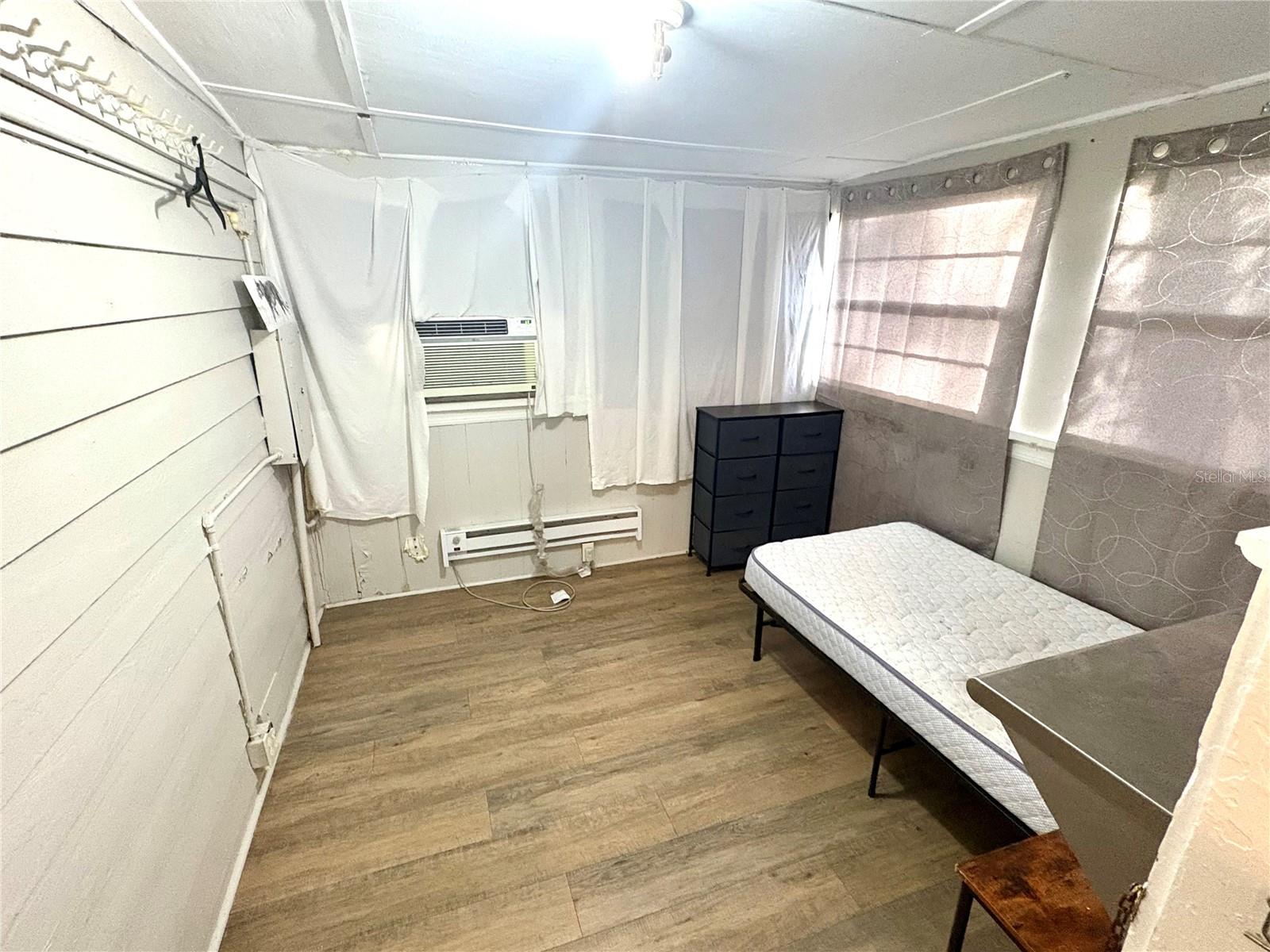 HOLLYWOOD ADD REV MAP OF - Residential Lease