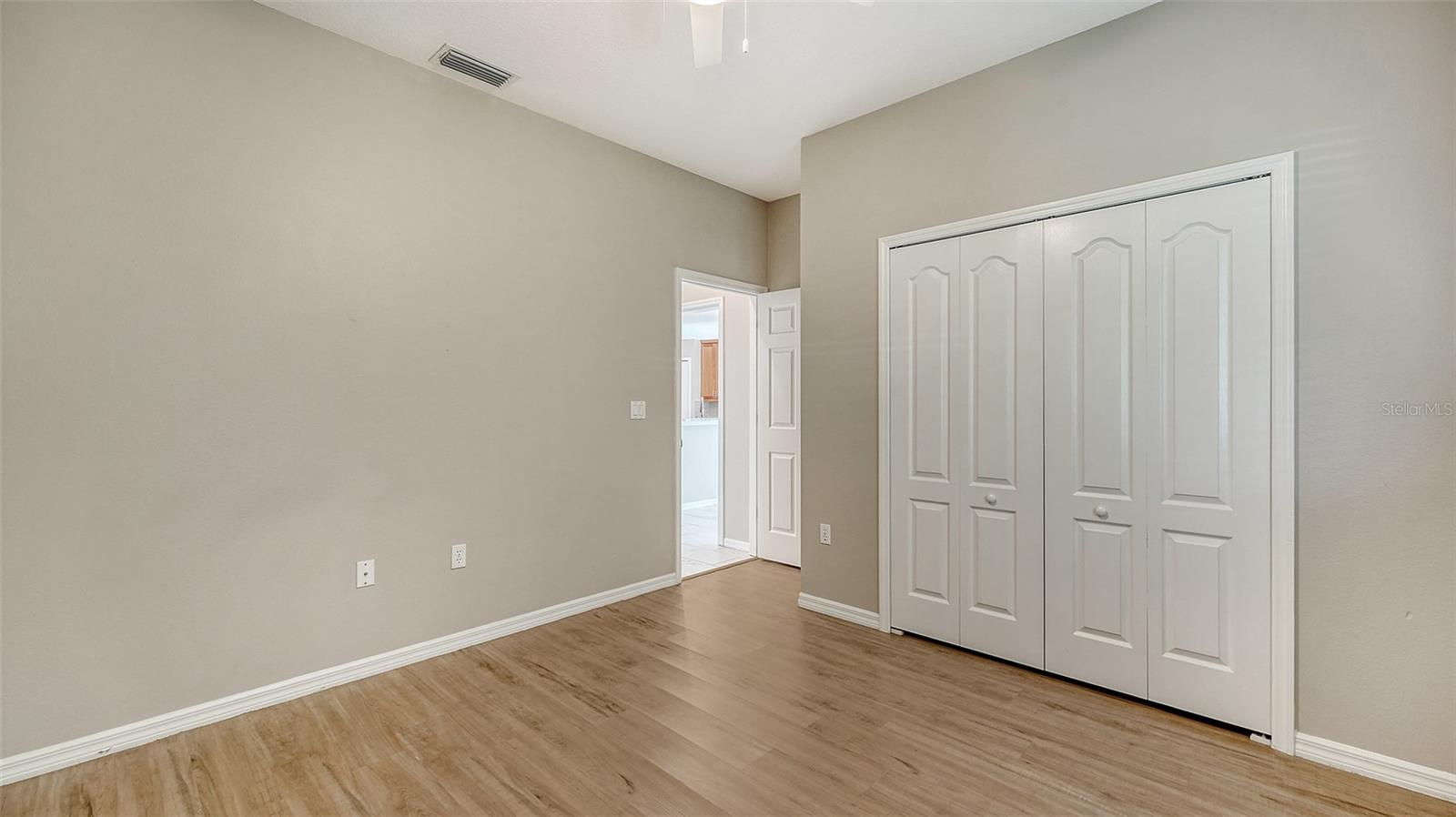 GREEN TREE - Residential Lease
