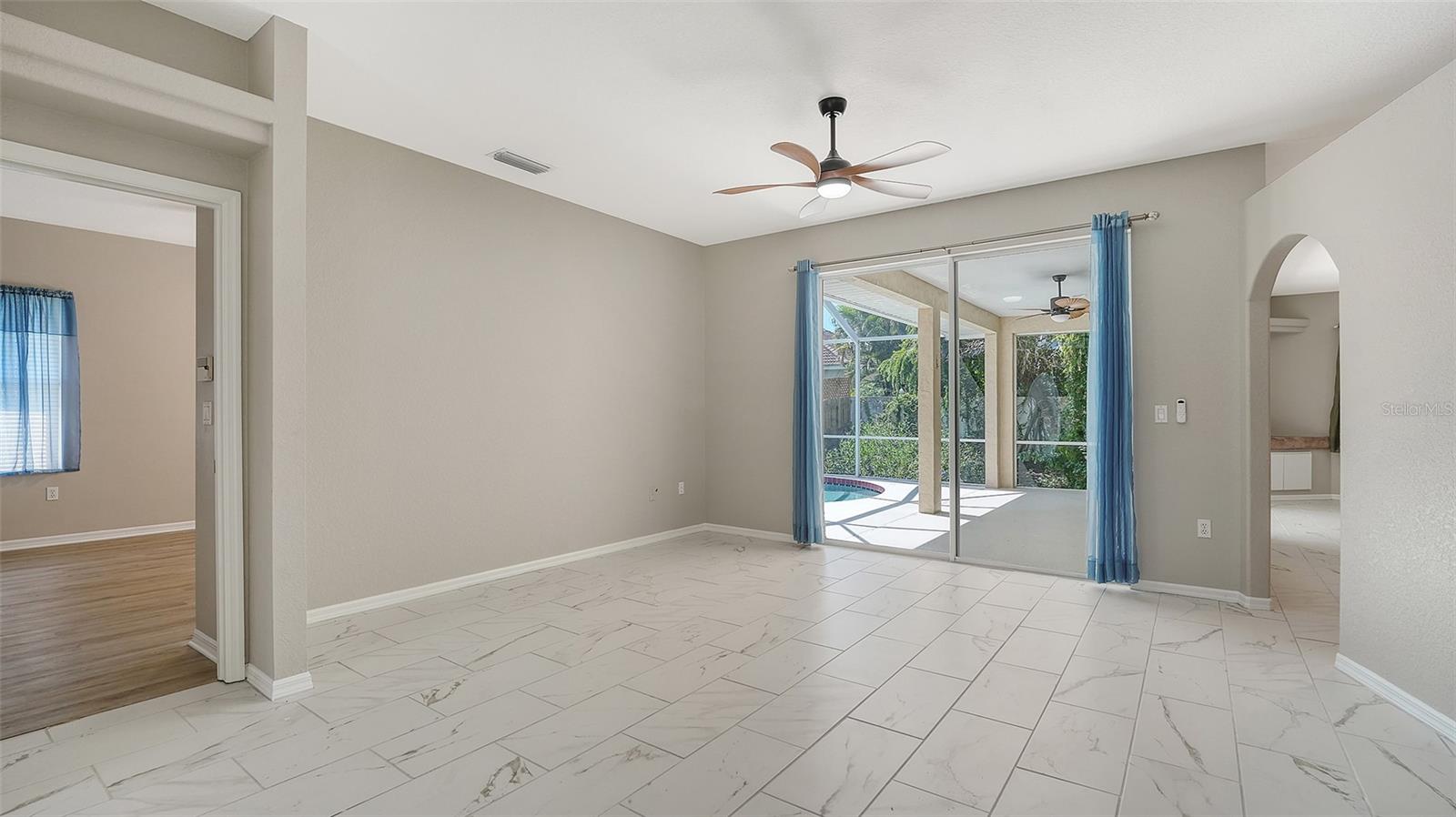 GREEN TREE - Residential Lease