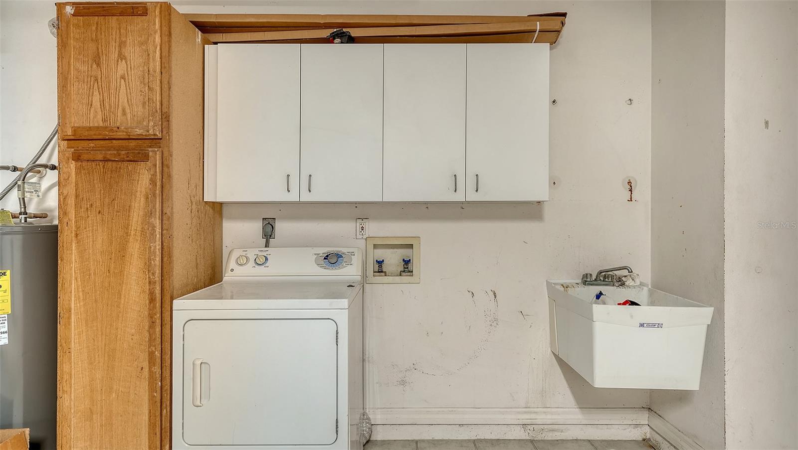 GREEN TREE - Residential Lease