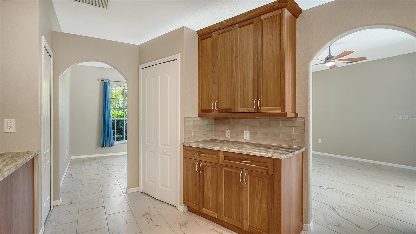 GREEN TREE - Residential Lease