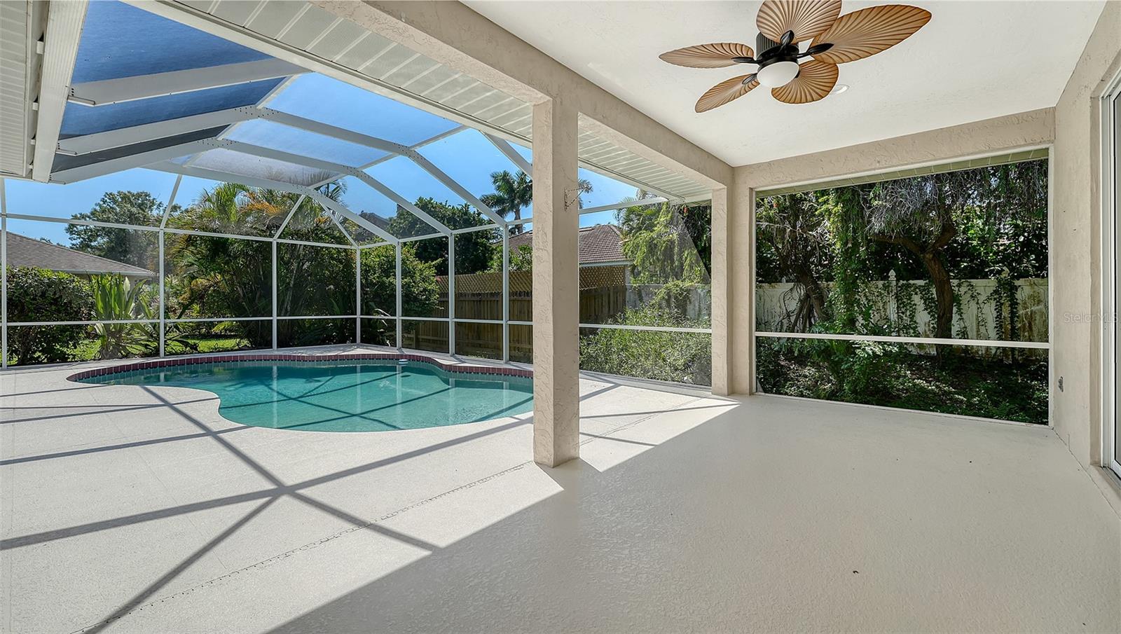 GREEN TREE - Residential Lease