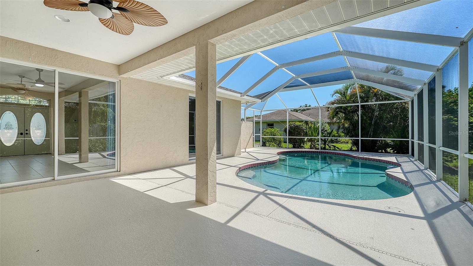 GREEN TREE - Residential Lease