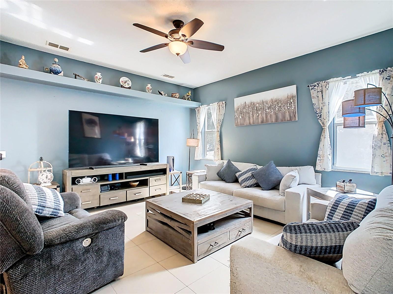 BEVERLY RISE PH 03 - Residential