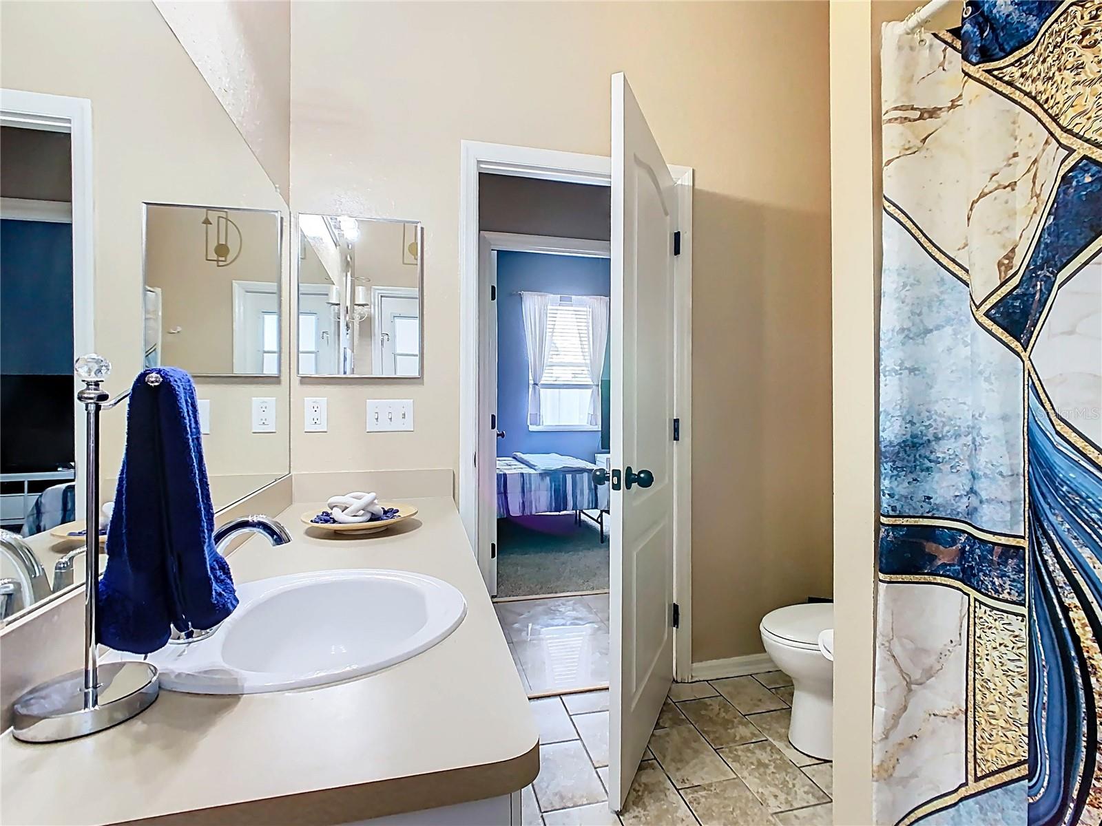 BEVERLY RISE PH 03 - Residential