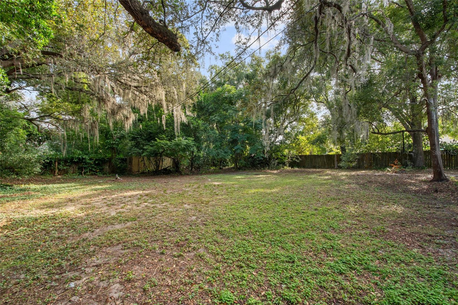 WINDERMERE TOWN - Residential