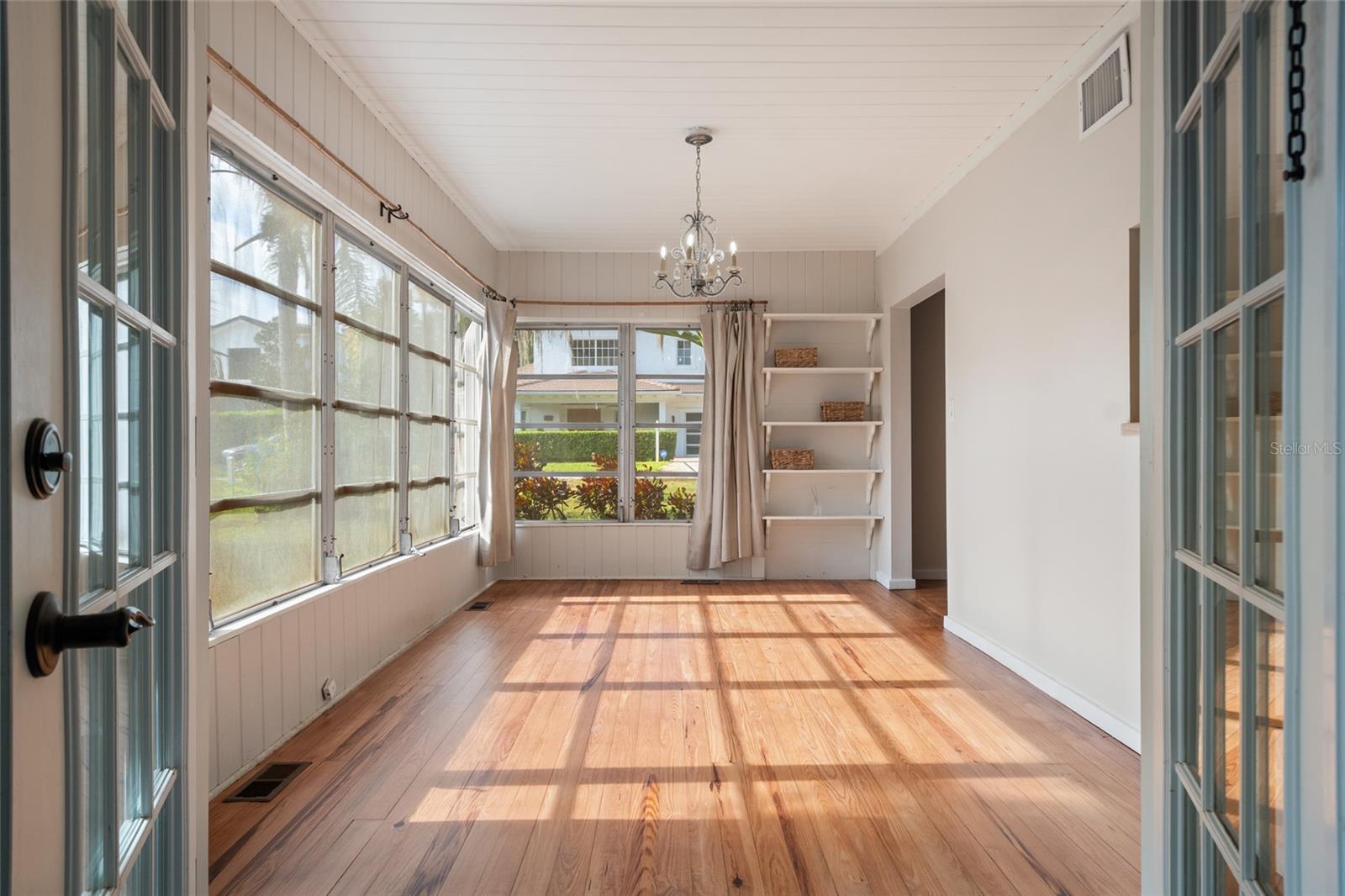 WINDERMERE TOWN - Residential