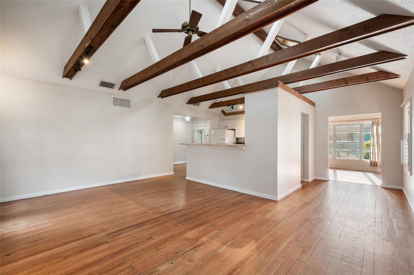 WINDERMERE TOWN - Residential