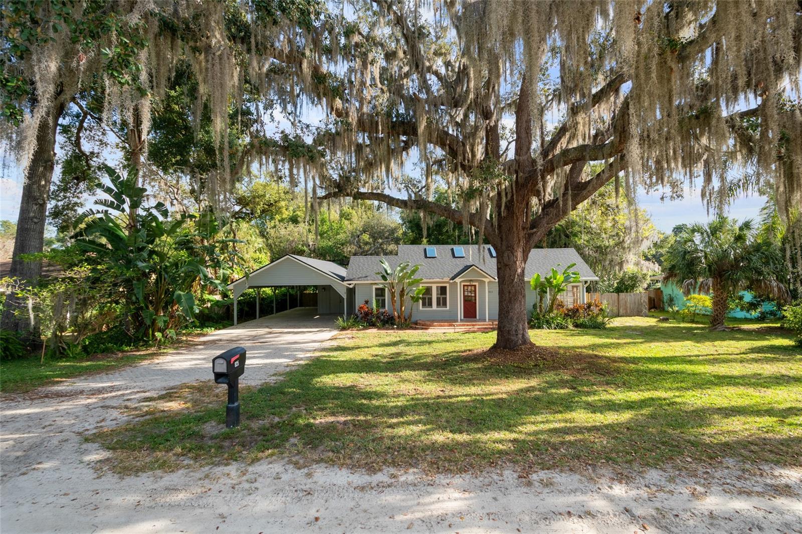 WINDERMERE TOWN - Residential