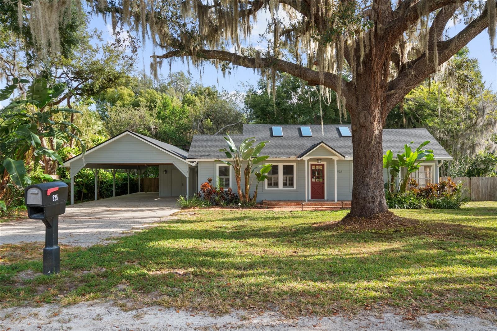 WINDERMERE TOWN - Residential