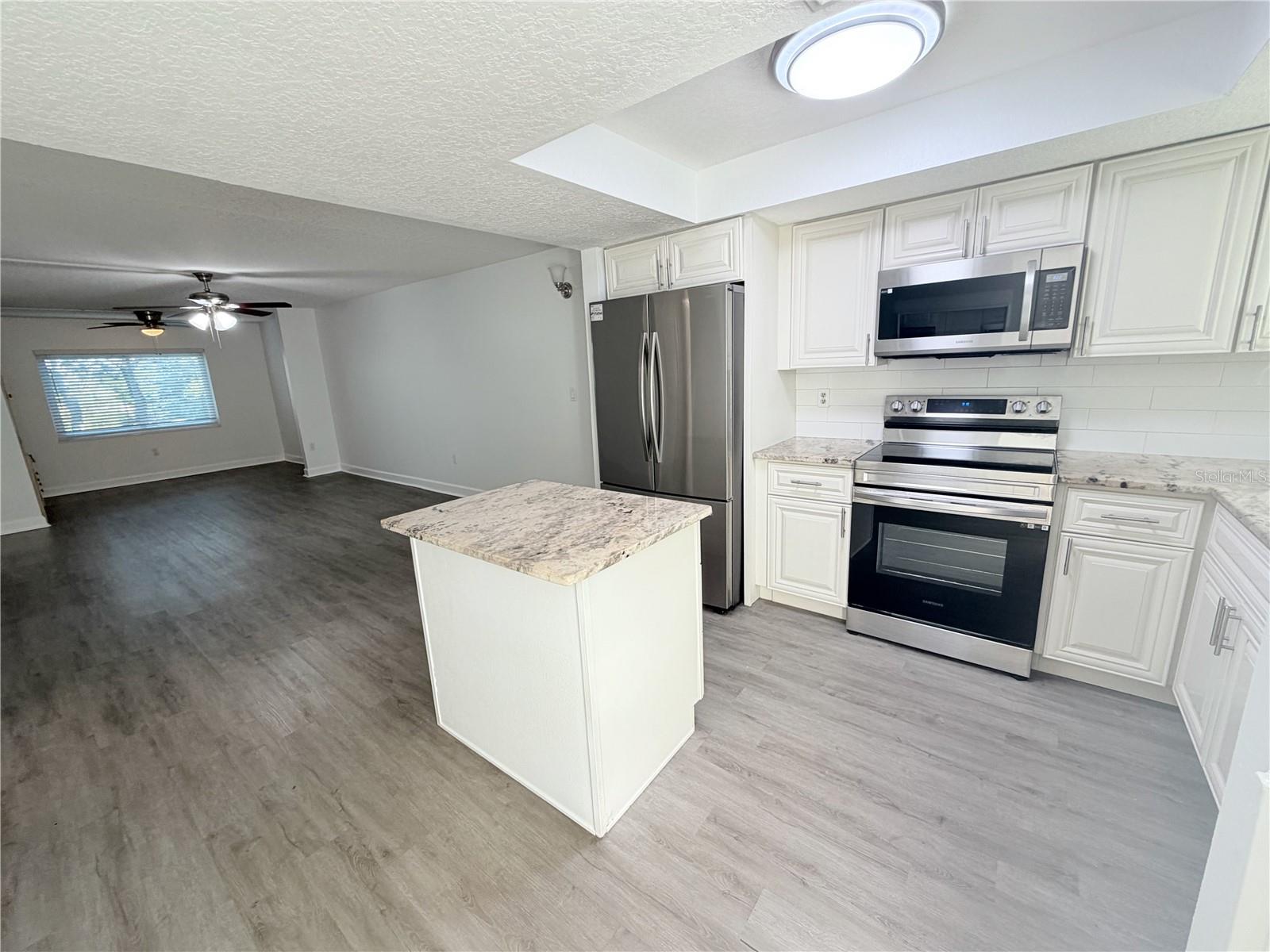 KALMIA CONDO - Residential Lease