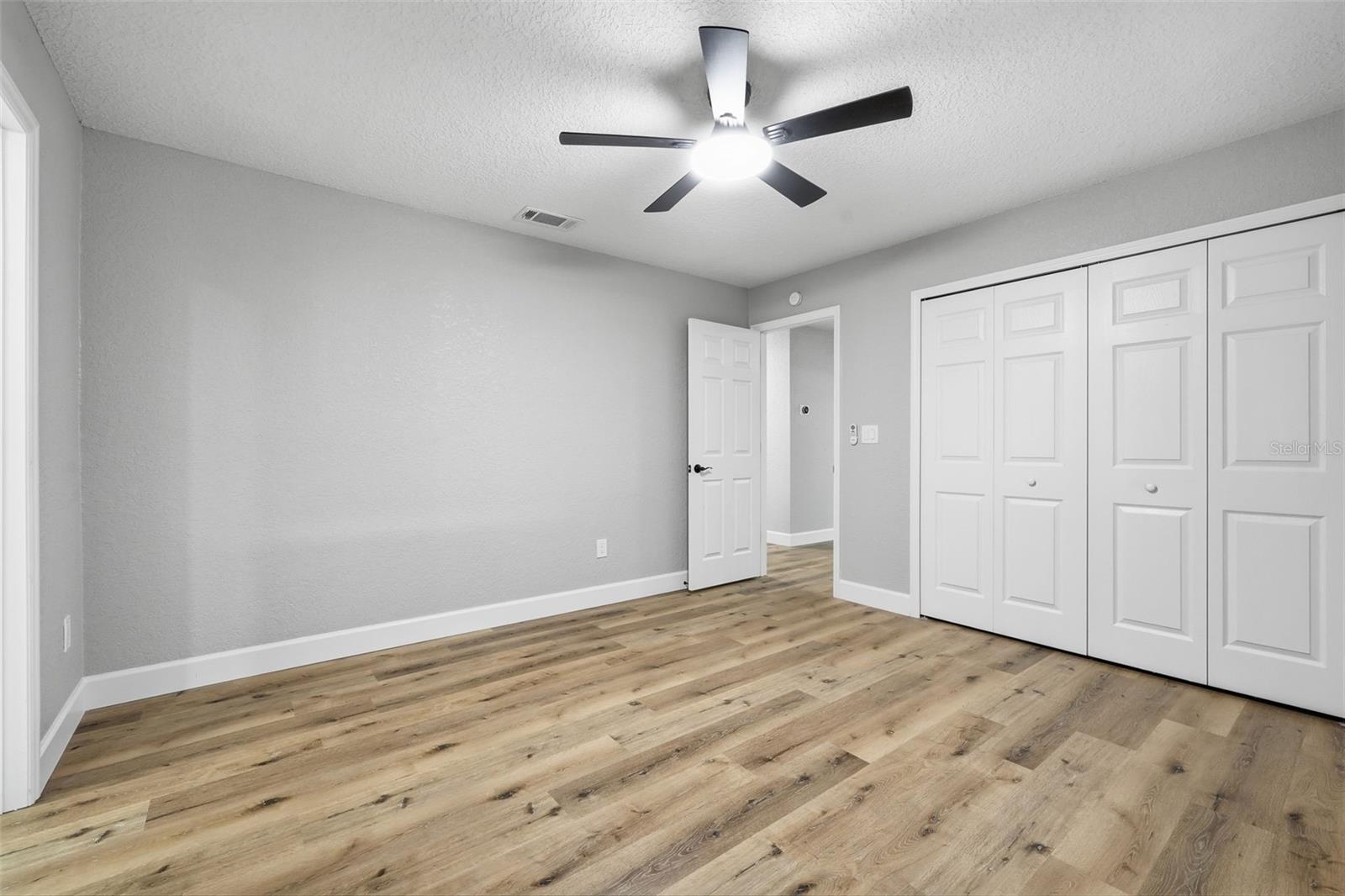 RONSWOOD - Residential