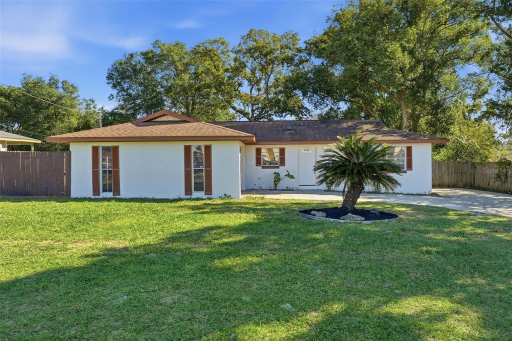 Photo of 1113 Cass Street, Deland, FL 32720 (MLS # V4945894)