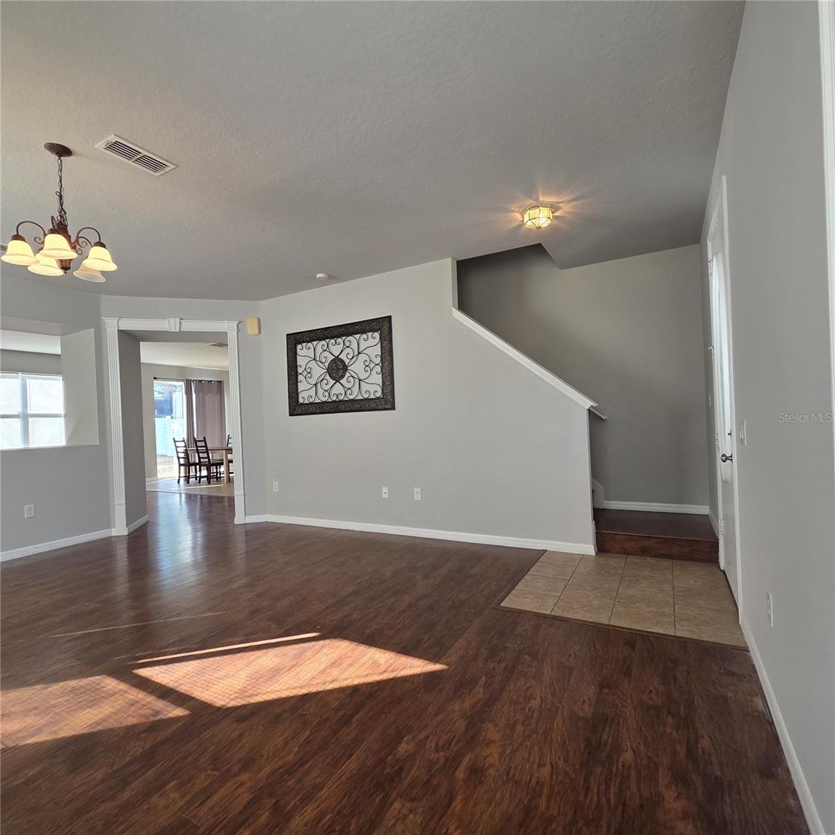 641 ROSSELLI BOULEVARD